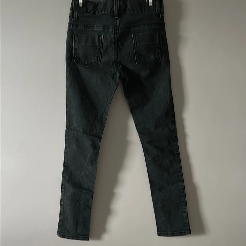 Old Navy Kid’s Black Super Skinny Jeans - 7